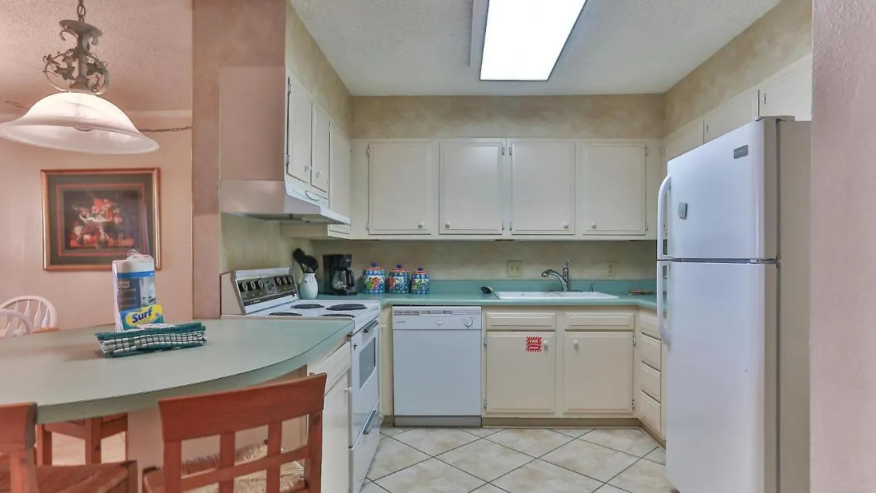 Dolphin Point 404B - 2Br On Holiday With Views Of Harbor Destin