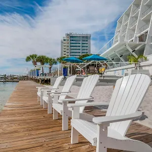 3* Hotel On Harbor